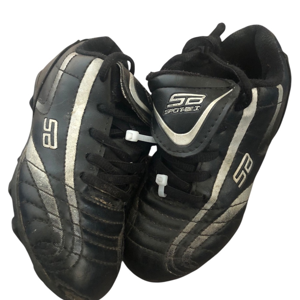 Spot-Bilt Size 10.5 (10 1/2) Black and Silver Cleats